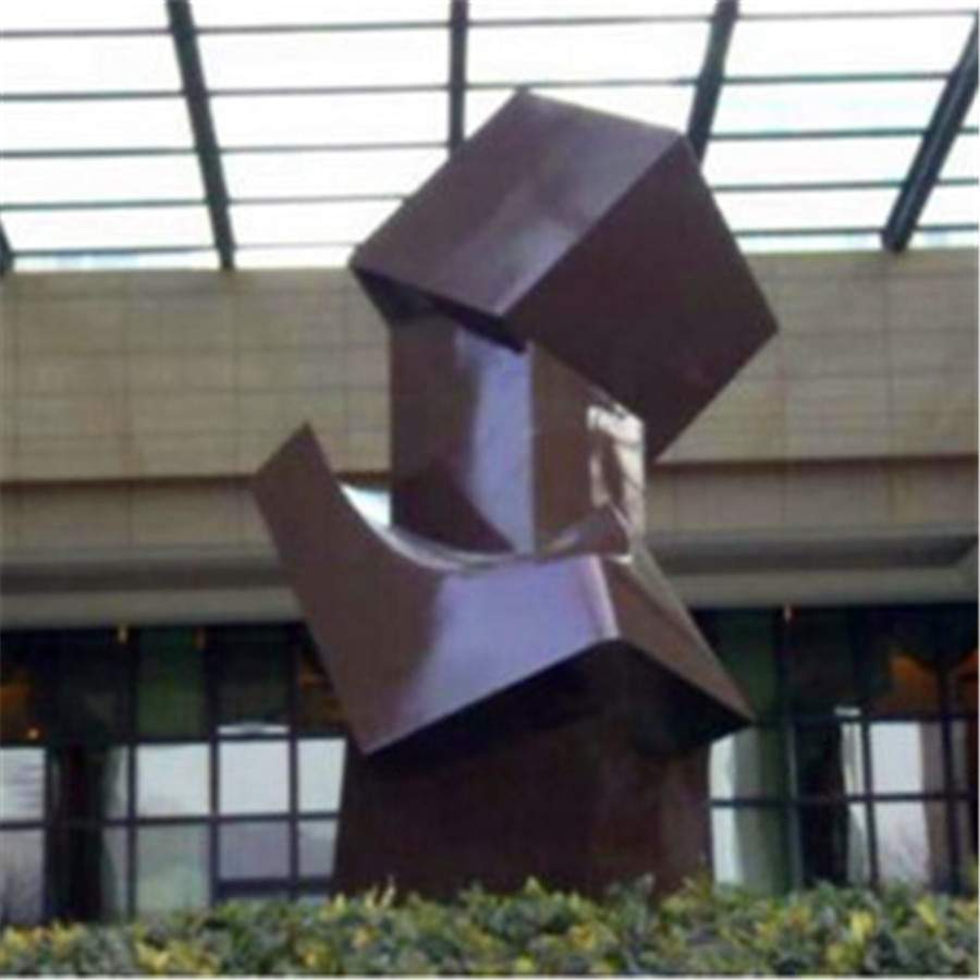 公寓铸铜雕塑